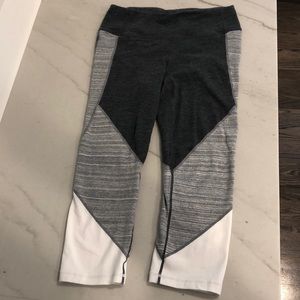 Gap Fit cotton Capri pants